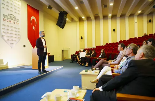 Bezmialem Universitesi Girisimcilik Zirvesi 1
