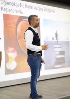 dijital pazarlama danışmanı orhan gürbüz