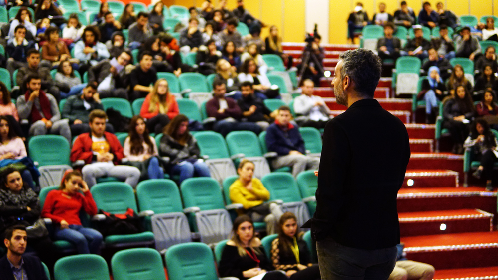 Universite Konusmaci 8