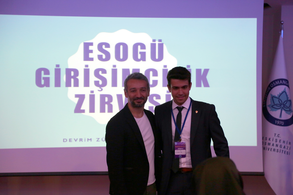 Universite Konusmacilari 22