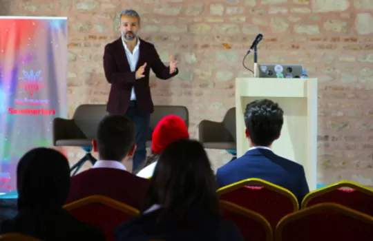 Beden Dili Ve Hitabet Egitimi 4