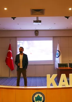 beden dili ve hitabet eğitimi istanbul