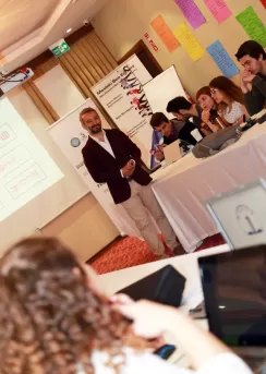 en iyi beden dili ve hitabet eğitimi