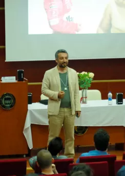 en iyi liderlik kursu