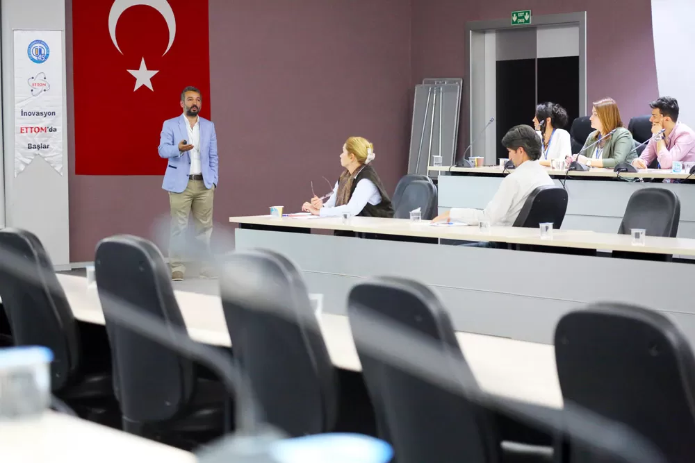 ileri satış teknikleri uzmanı