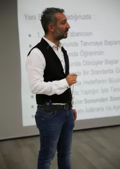 liderlik uzmanı orhan gürbüzz