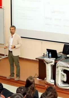 motivasyon uzmanı orhan gürbüz