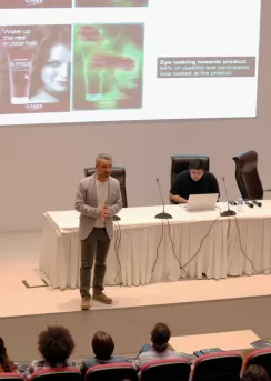 pazarlama yönetimi dersi