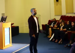 satış ve pazarlama eğitmeni orhan gürbüz