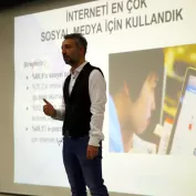 Sosyal Medya Egitimi 1