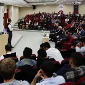 Universite Konusmaci 2