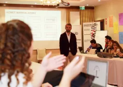 web tasarım danışmanı orhan gürbüz