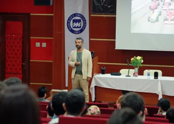 İleri Seviye SEO Eğitimi - Dijital Dünyanın Sırlarını Öğrenin!