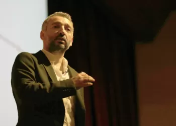 Siyasetçiler İçin Eğitim Ücretleri – Ne Kadar Bütçe Ayırmalısınız?