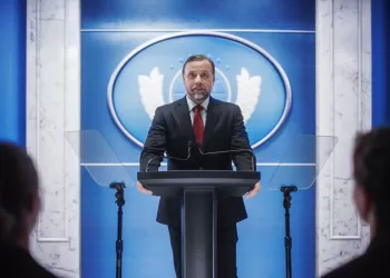 Siyasetçiler İçin Etkili İletişim ve İmaj Eğitimi Nedir?