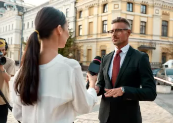 Siyasetçiler İçin İmaj Yönetimi Nasıl Yapılır?