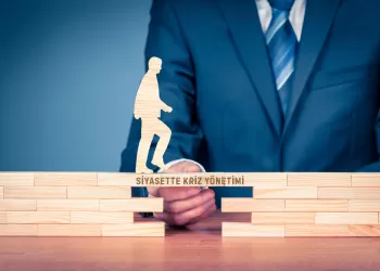 Siyasetçiler İçin Kriz Yönetimi – Kriz Yönetiminin 5 Etkili Yolu!